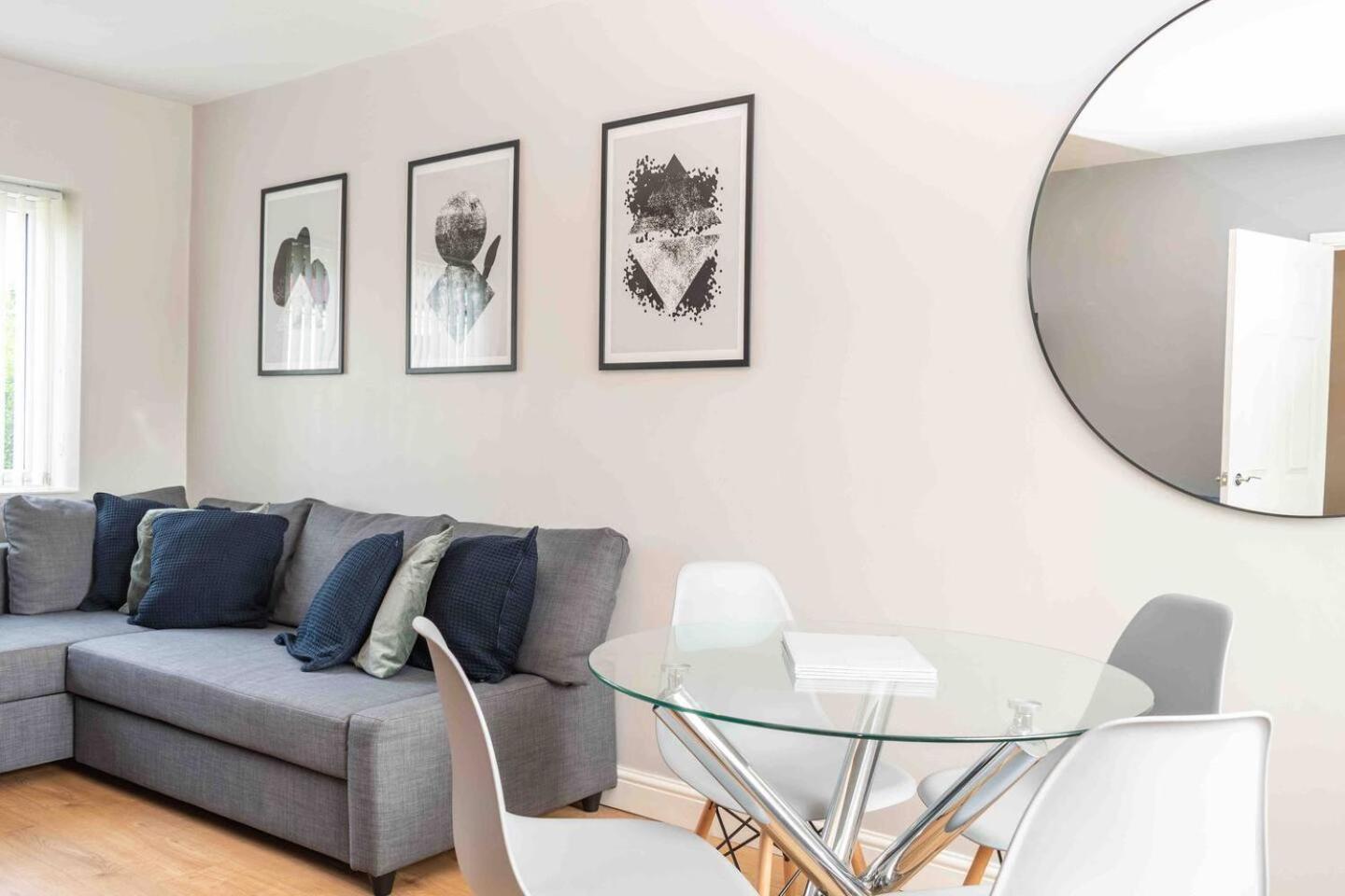 Comfortable And Convenient 3 Bedroom House With Parking Handsworth Eksteriør bilde